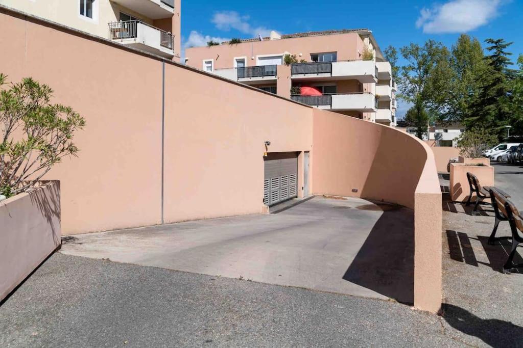 Appartement Avignon Garage-Spacieuse Terrasse Extérieur photo