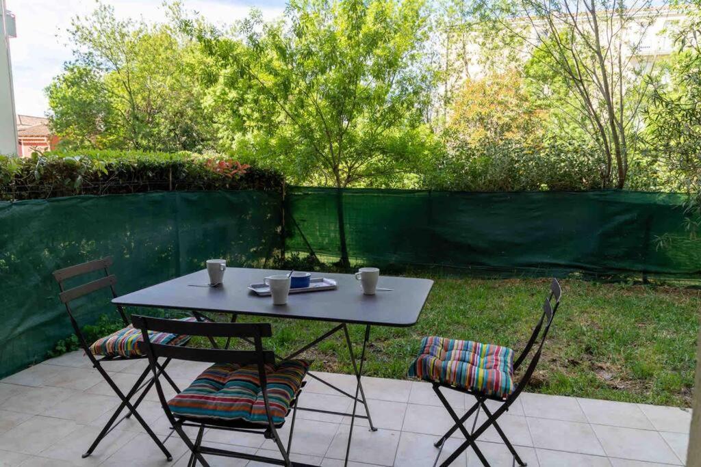 Appartement Avignon Garage-Spacieuse Terrasse Extérieur photo